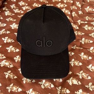 Alo trucker hat